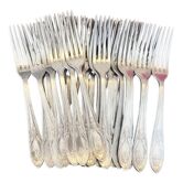 Lot de 32 fourchettes anciennes