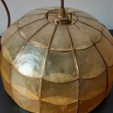 Mother-of-pearl and brass suspension