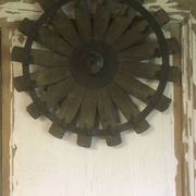 Roue porte clés ou autre en bois métal