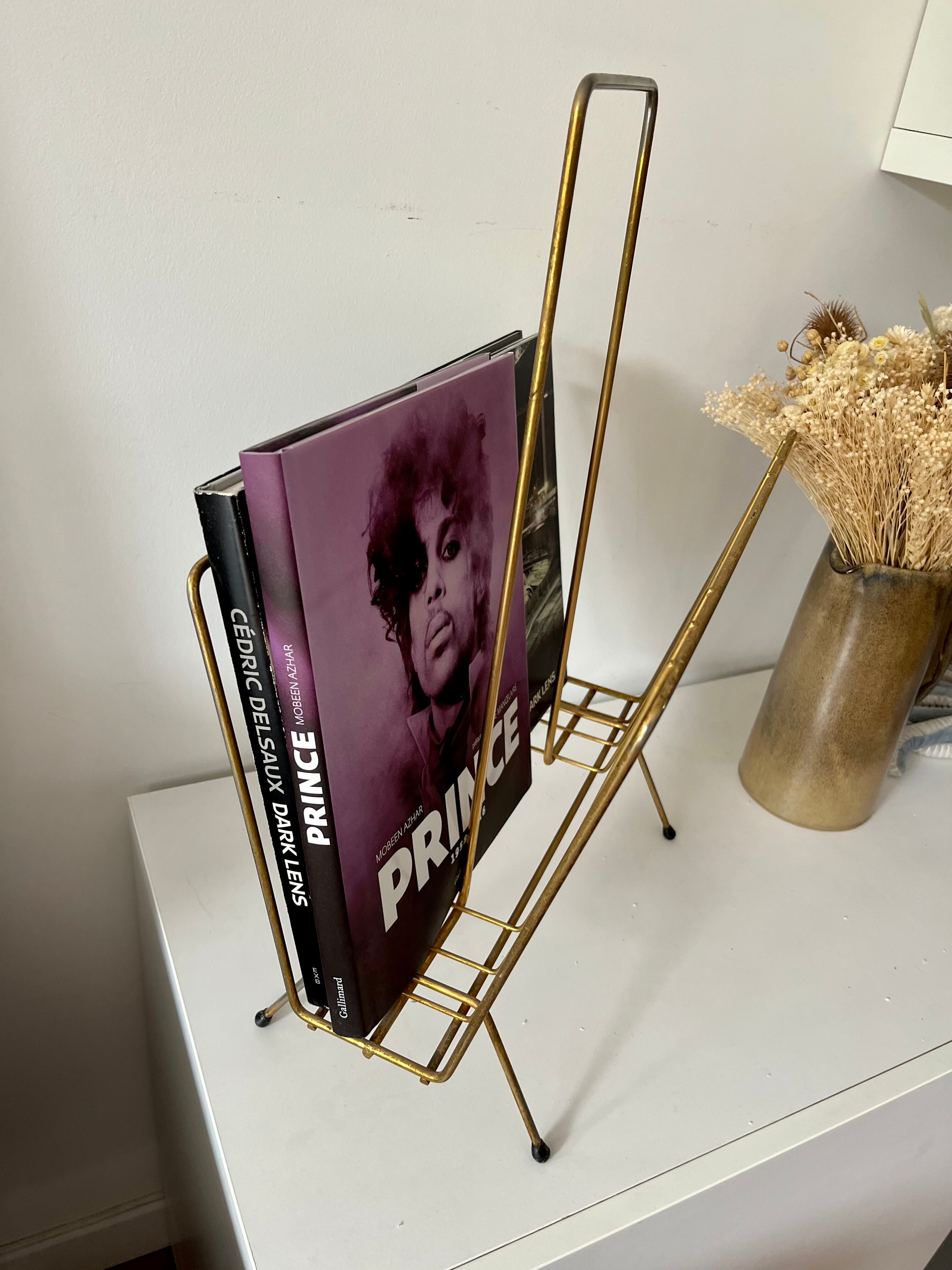 Vintage magazine holder