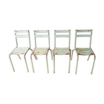 Set of 4 metal chairs