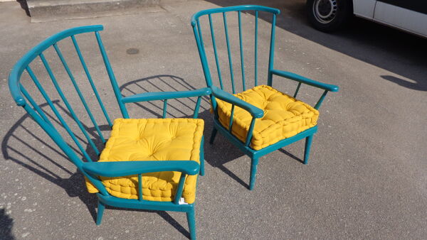 Paire de fauteuils Baumann éventails