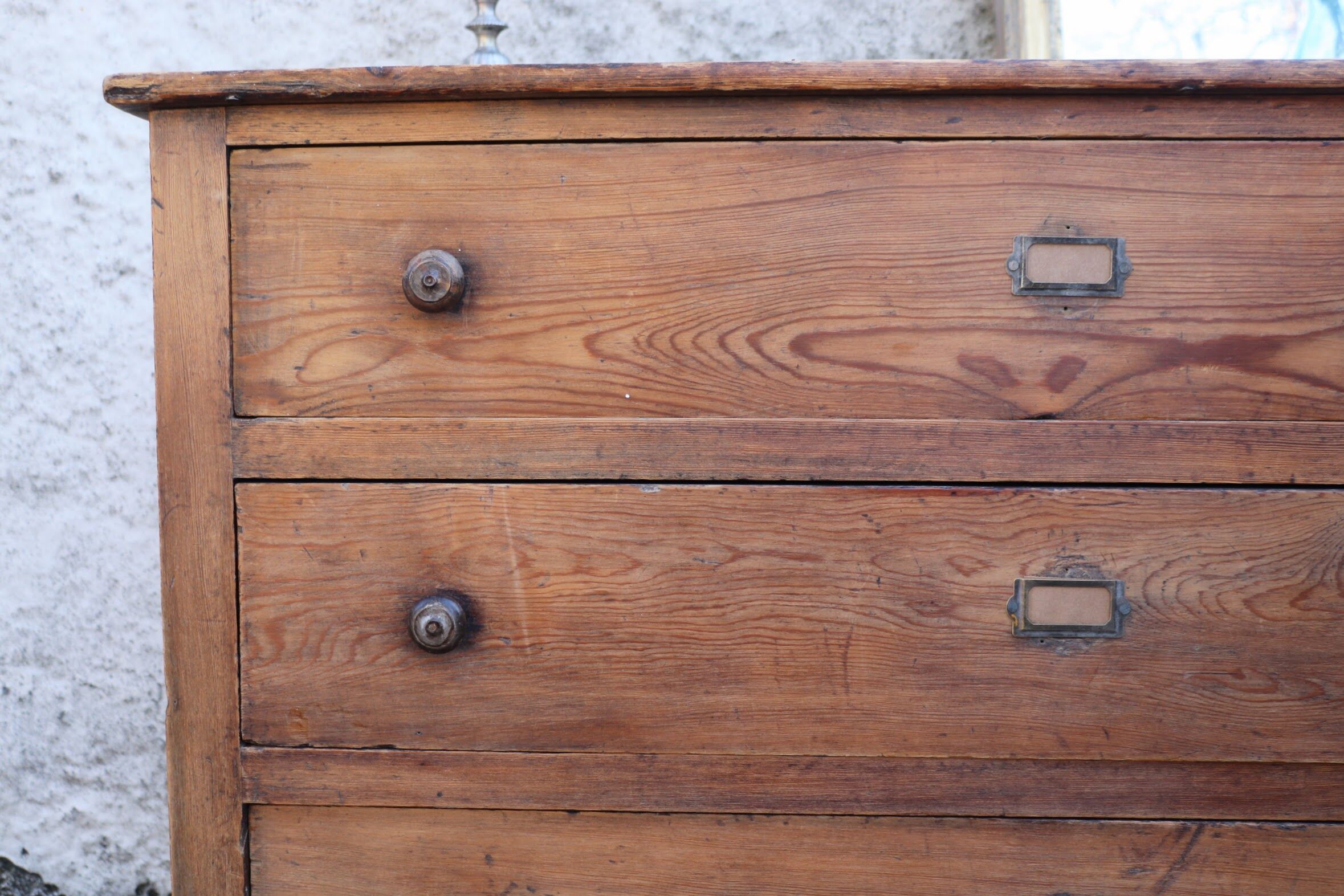 Chest of drawers in solid wood 19th