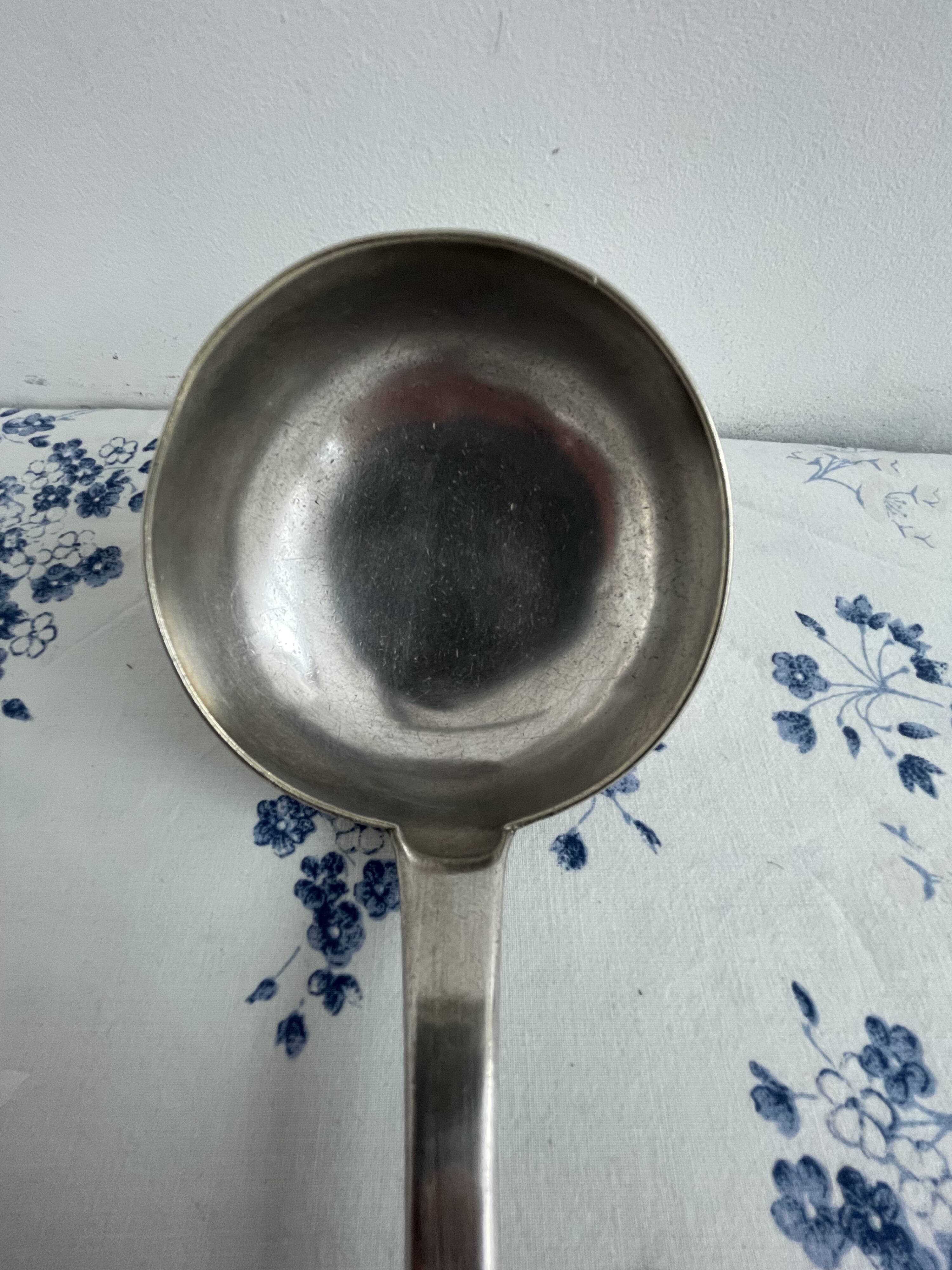 Large antique ladle, Art Nouveau, Maison Cailar‑Bayard, Christofle 1900