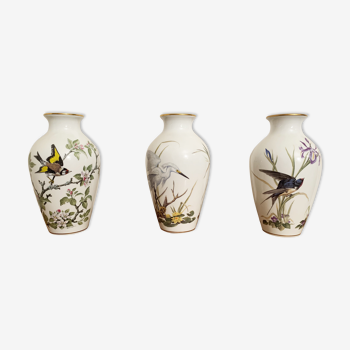 Set of 3 porcelain franklin vases decorated with birds