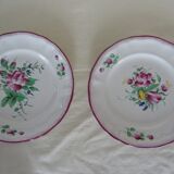 2 flat plates red flower faience Saint Clément
