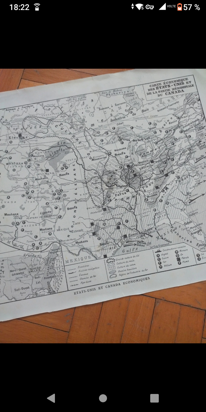 Old political map of Canada Larousse