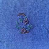 Vintage hand-embroidered tablecloth, floral patterns - Ocean blue - Linen - 160x155 cm