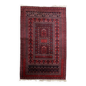 Handmade vintage Turkmen Hachli rug 142cm x 221cm 1960s