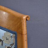 Chaise Gondole en Merisier et Érable moucheté, style Charles X – Milieu XXe