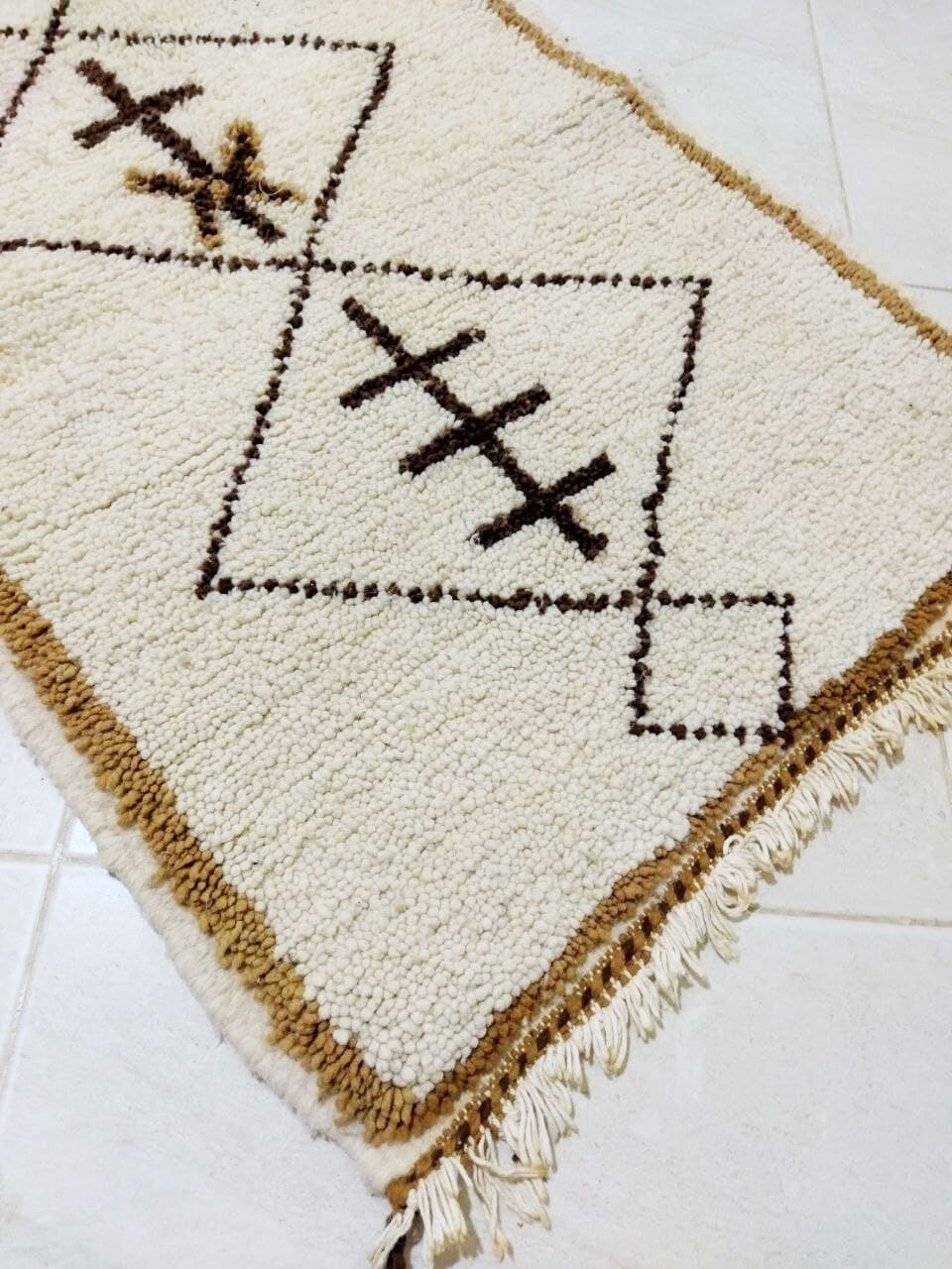 Moroccan berber carpet 120x73cm