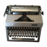 Machine à écrire Érika 40