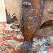 Nîmes Louis XV commode in carved oak
