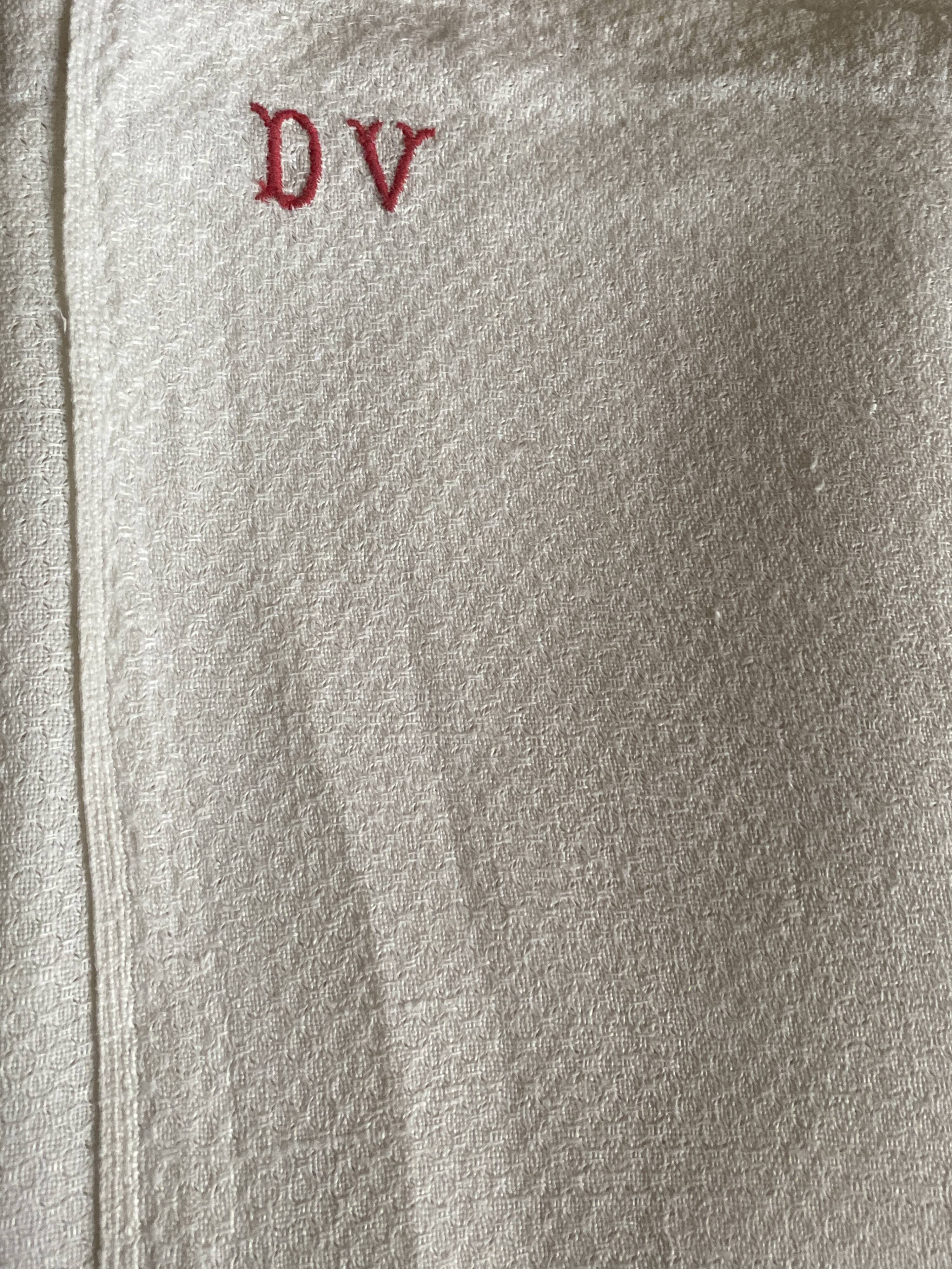 Trio of old tea towels special glass