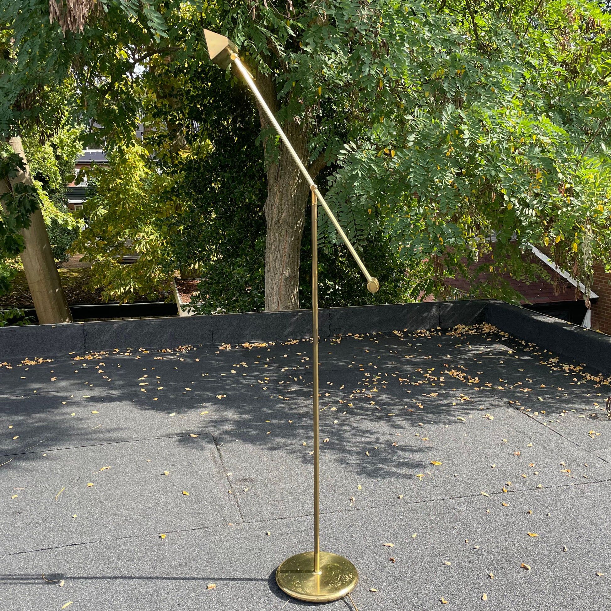 Lampe de sol en laiton vintage réglable avec variateur