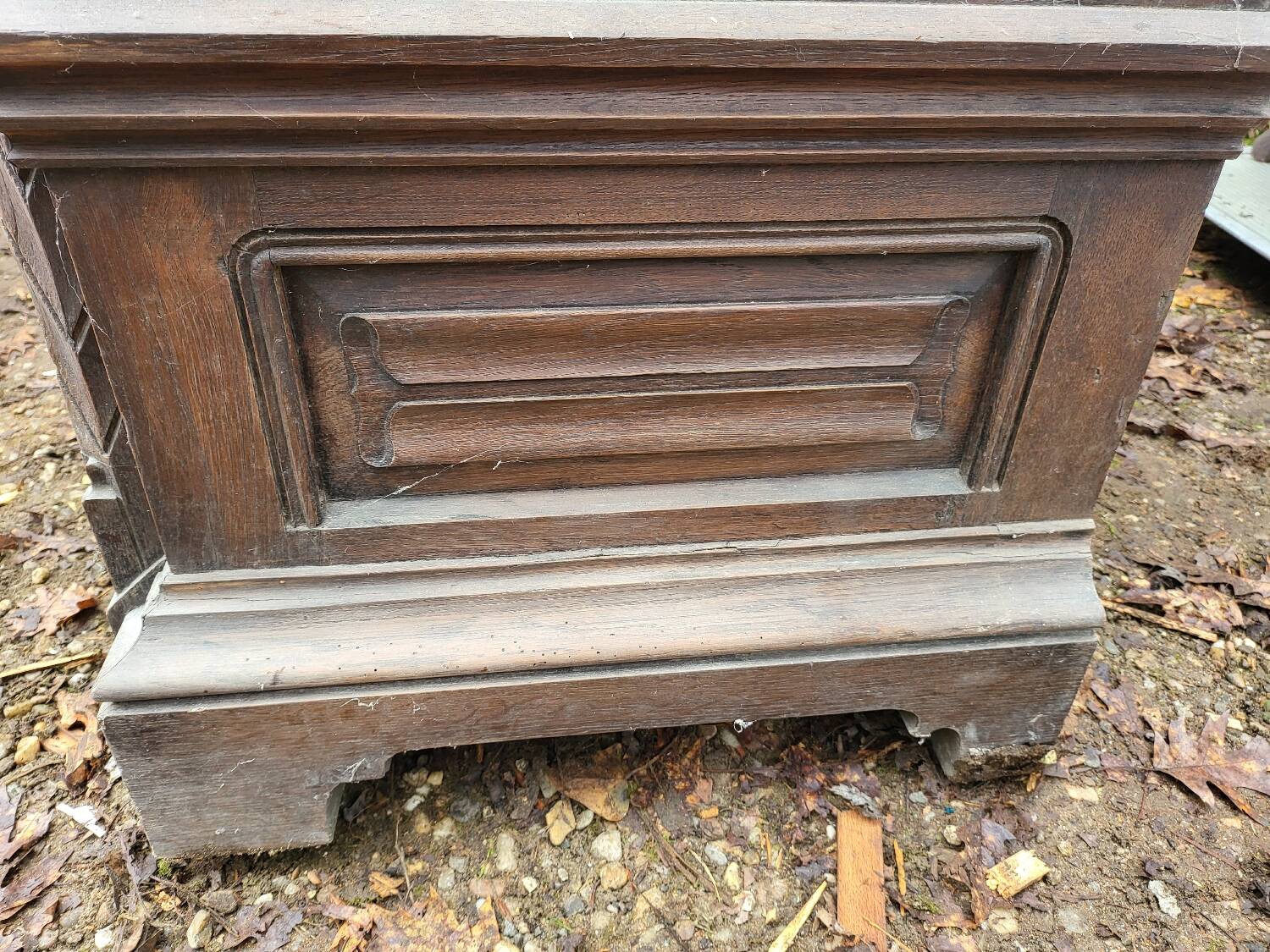 Large buffet / carved oak wardrobe – Neo-Gothic decor –
