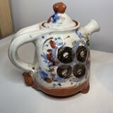 Teapot and tea pot