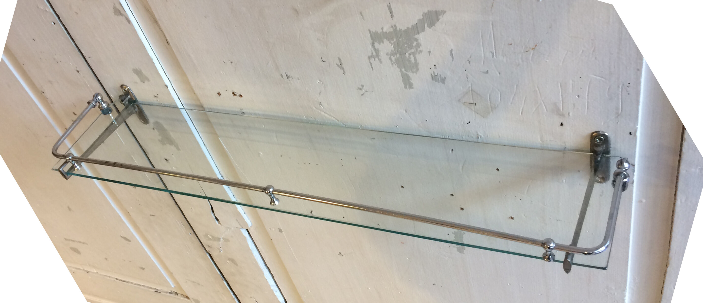 Tablette en verre pour salle de bains