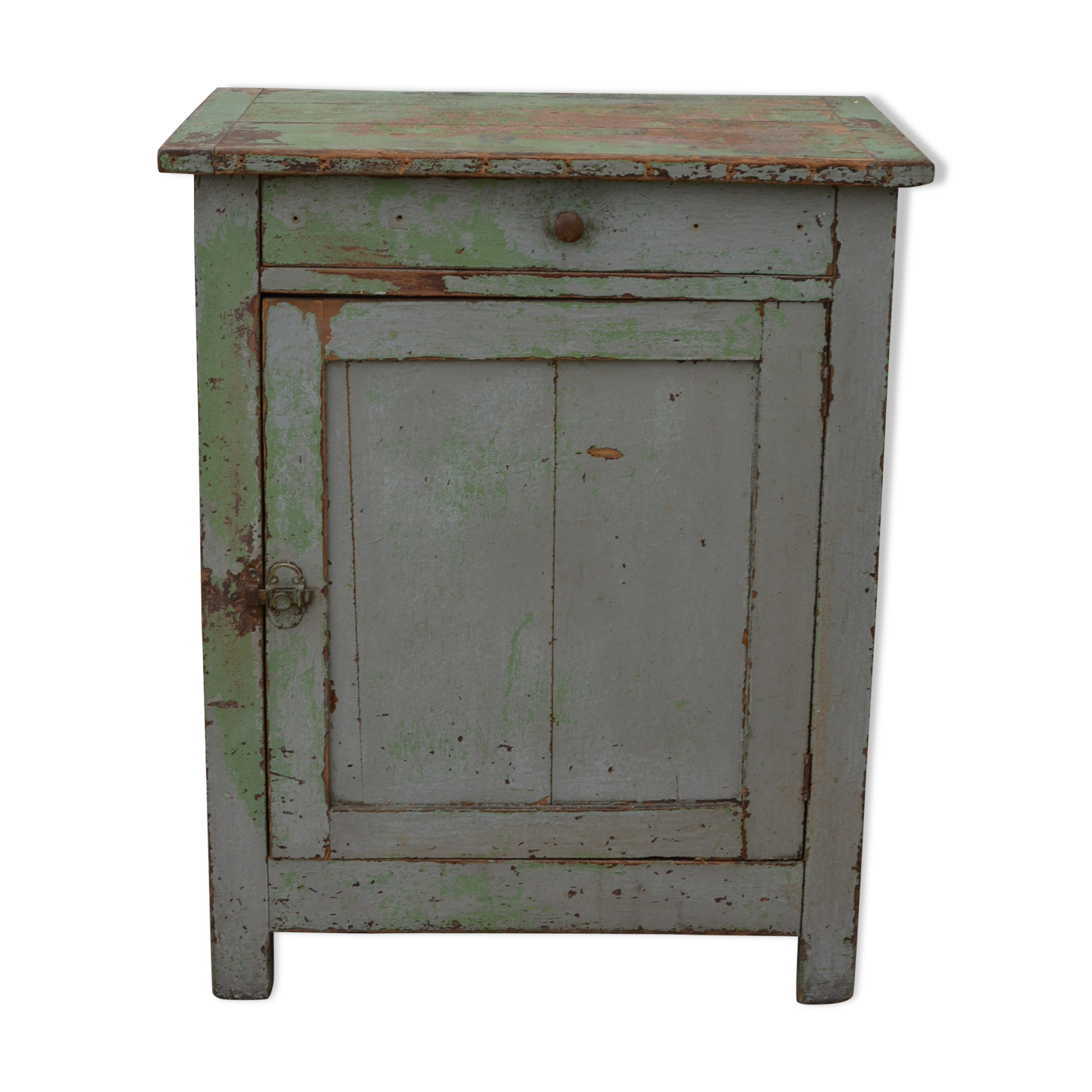 Parisian buffet skated