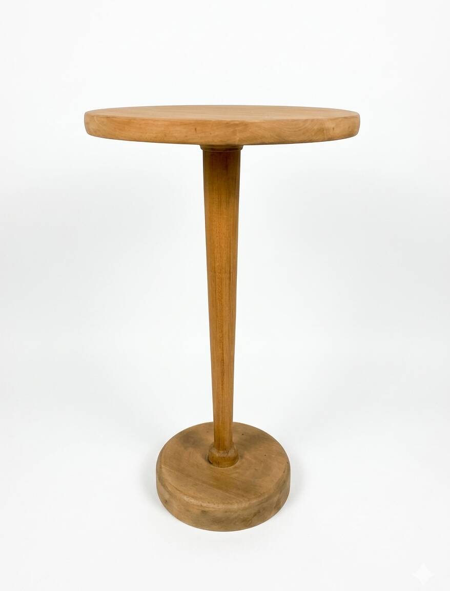 Guéridon - small round table in walnut
