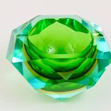 Faceted diamond ashtray in colour from the 1960s by Flavio Poli for Seguso, Murano, Italy.