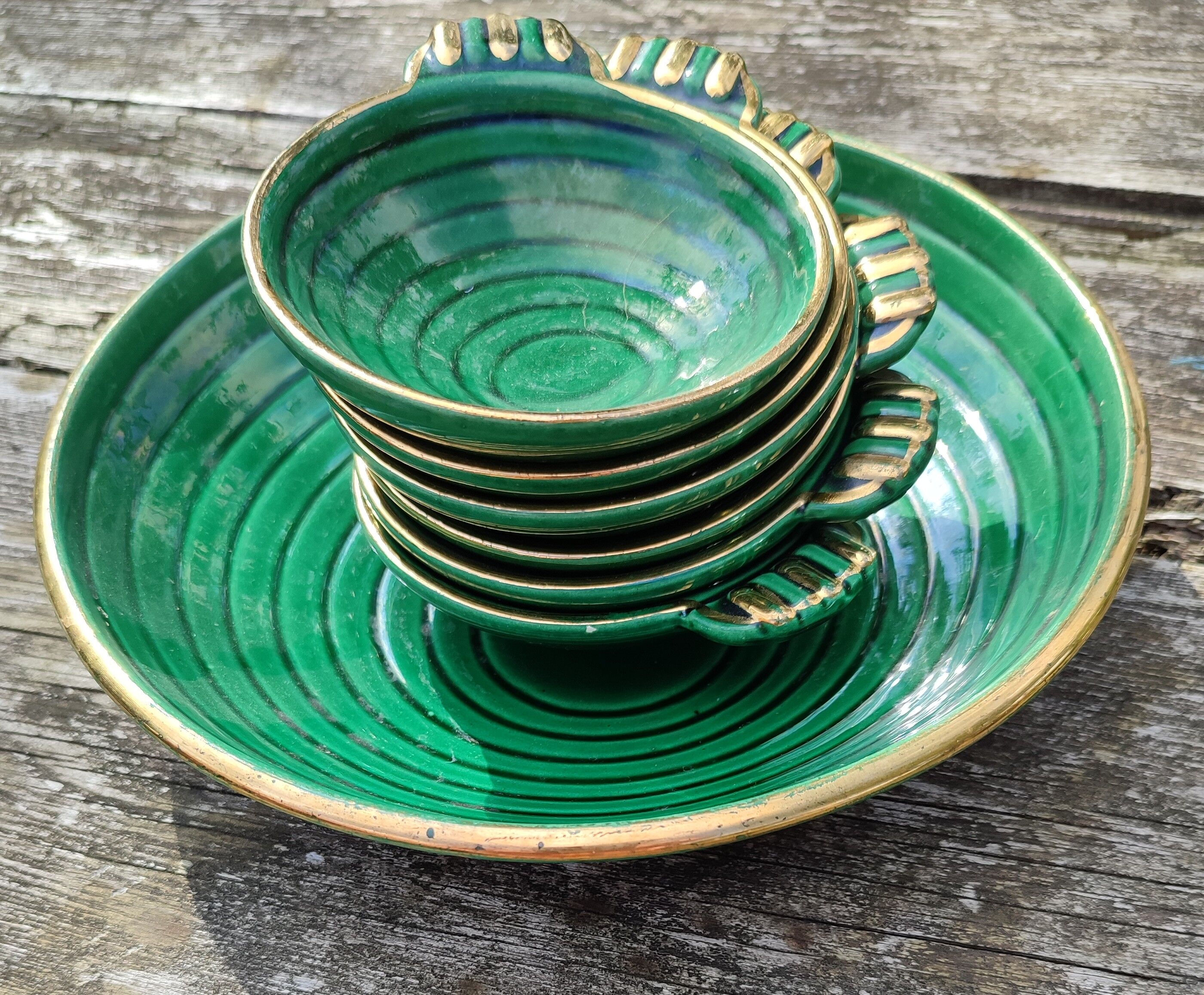 Salad bowl and 6 ceramic cups from Saint Clement