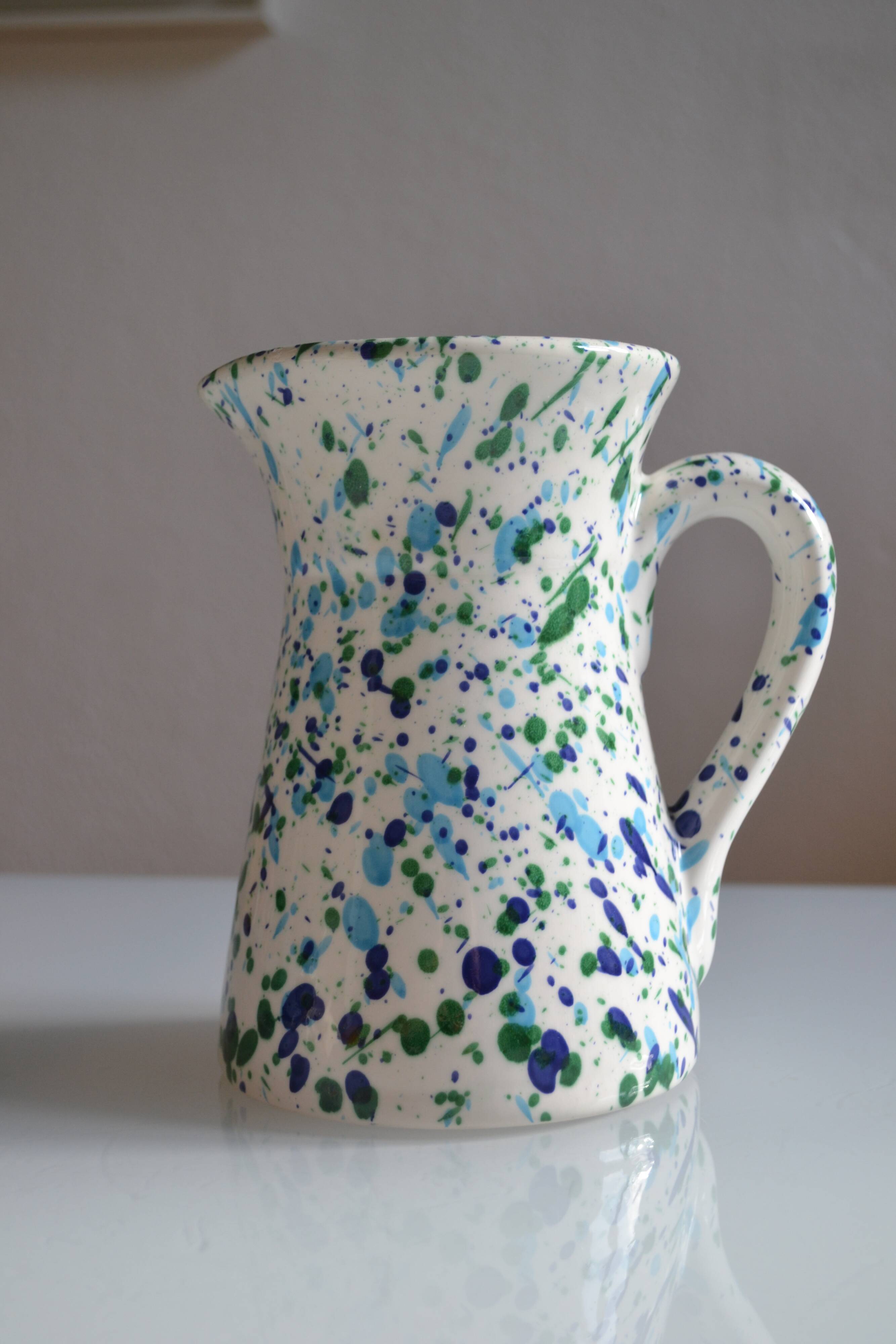 Pichet céramique émaillée à décor tacheté Provence France