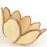 Suspension flower in rabane