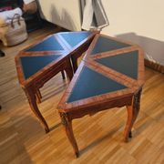 Coffee table divisible into 6 parts, very practical.