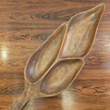 Leaf-shaped aperitif tray