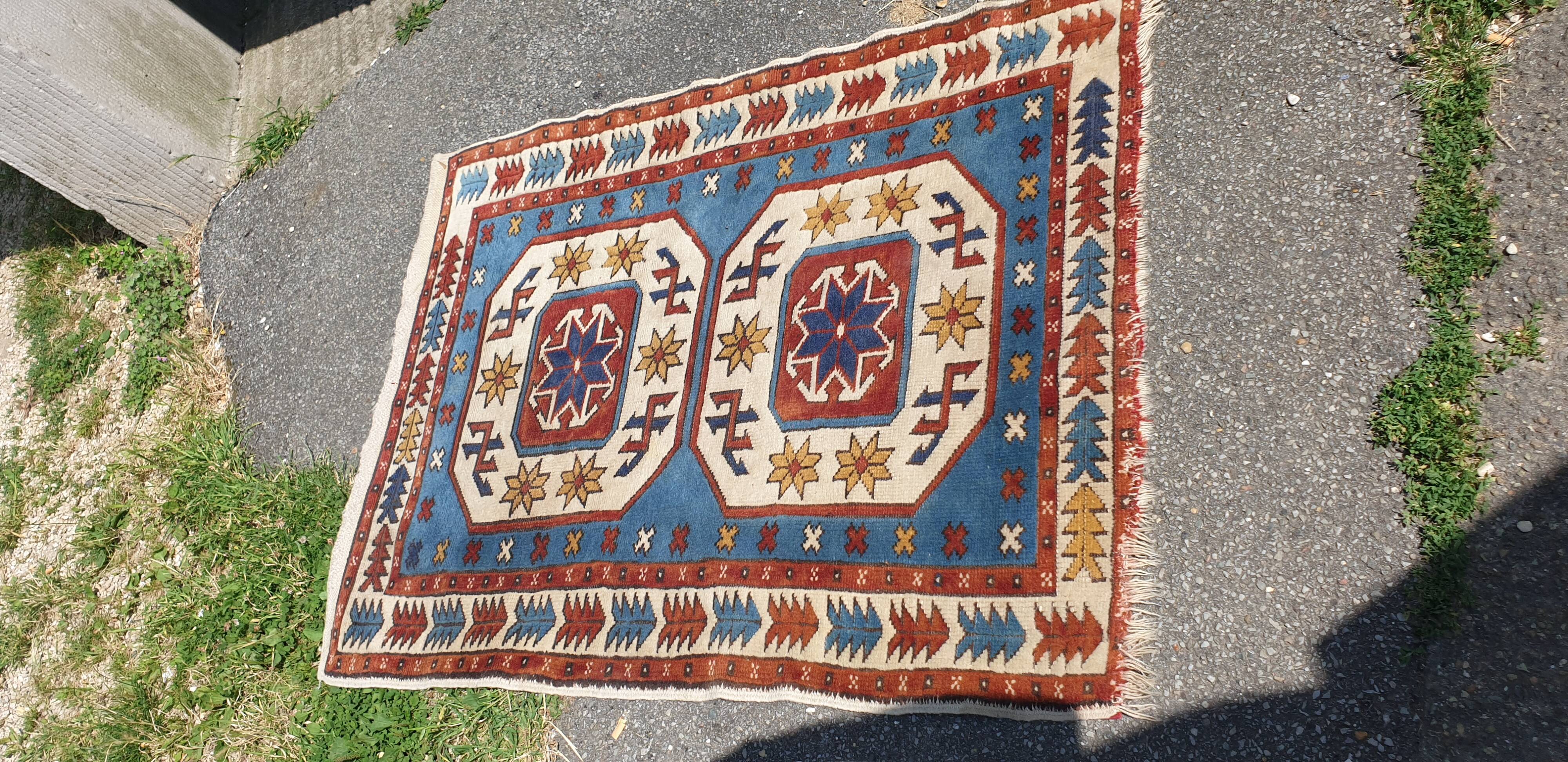 Wool oriental carpet 130x98cm