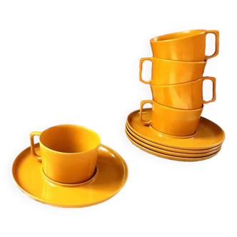 Yellow 70s melamine cups