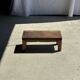 Petit banc en teck ancien rectangulaire quadripode d'Indonésie H20 L45