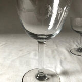Service de verres en cristal taillé 42 pièces