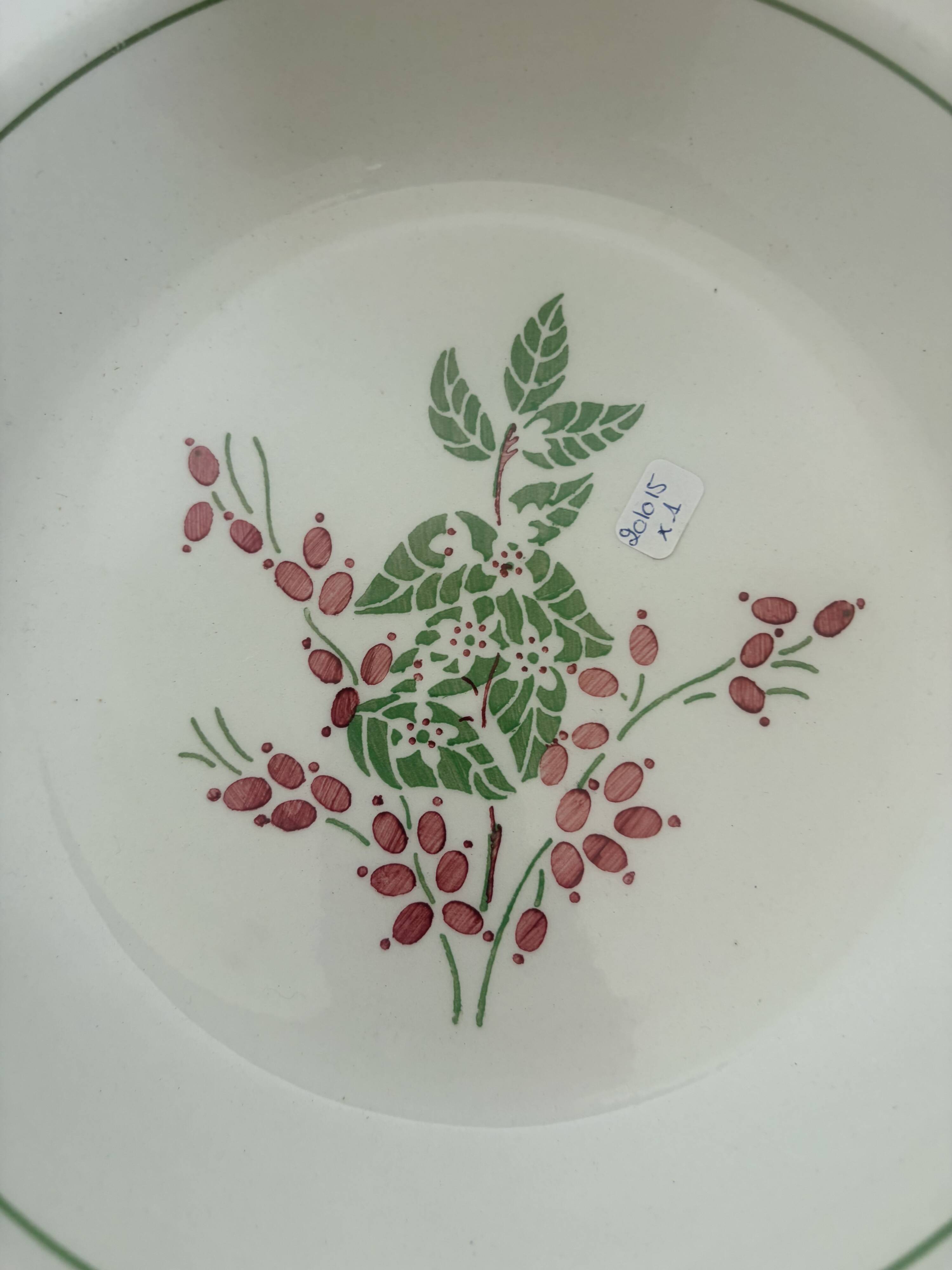 Plat de service rond creux 201015