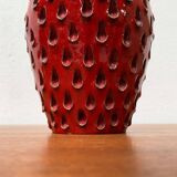 Strawberry ceramic vase from the mid-century by Fratelli Fanciullacci for Bitossi, 1960s.