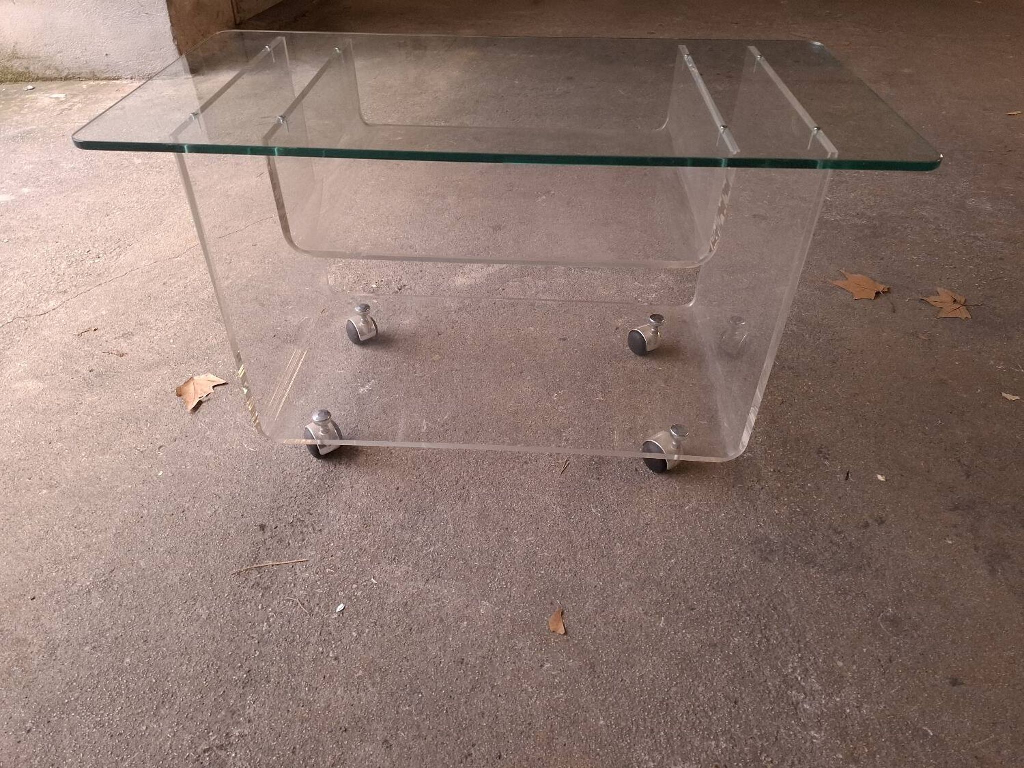 David Lange rolling table for Roche Bobois