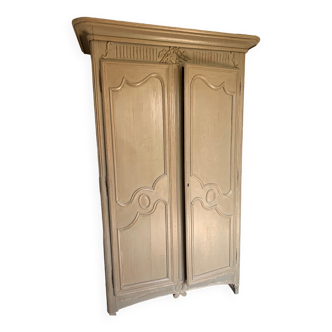 Armoire provençale