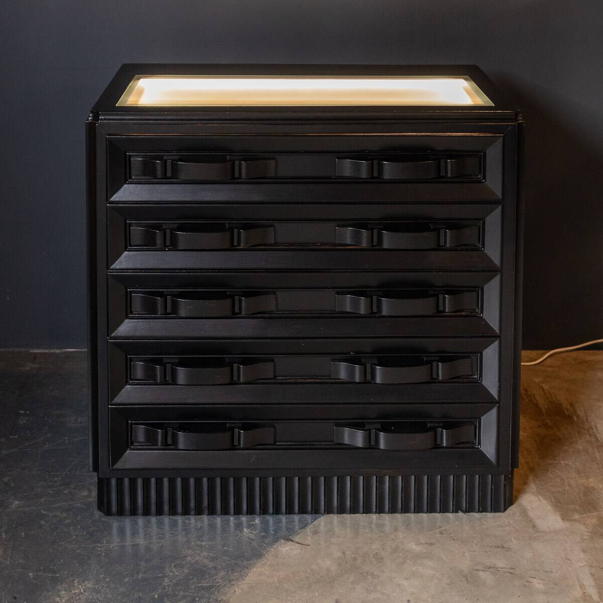 Antique 20thc italian ebonised chest of drawers with display top c.1930