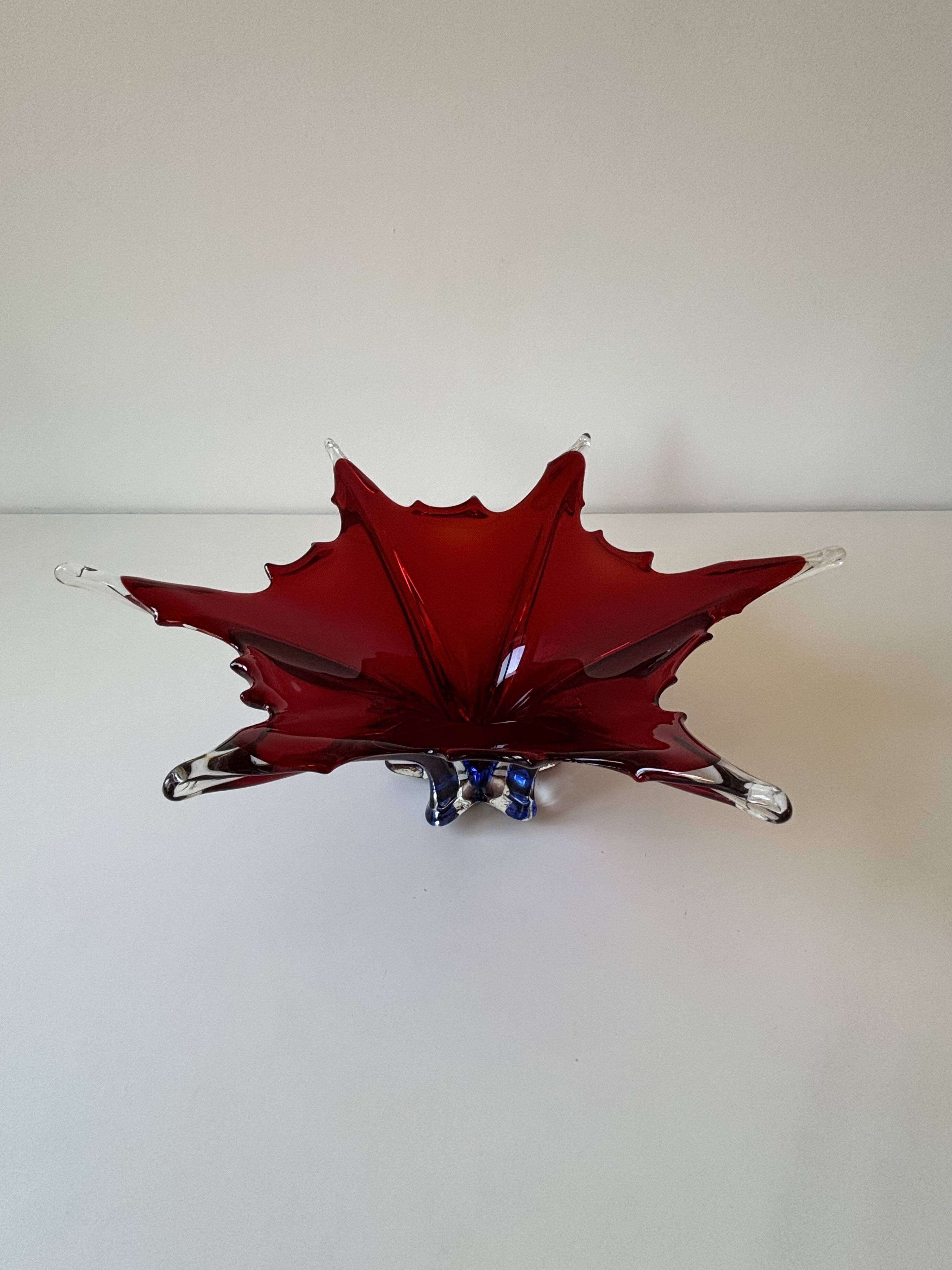 Important Murano blown glass centrepiece – Ruby red and blue