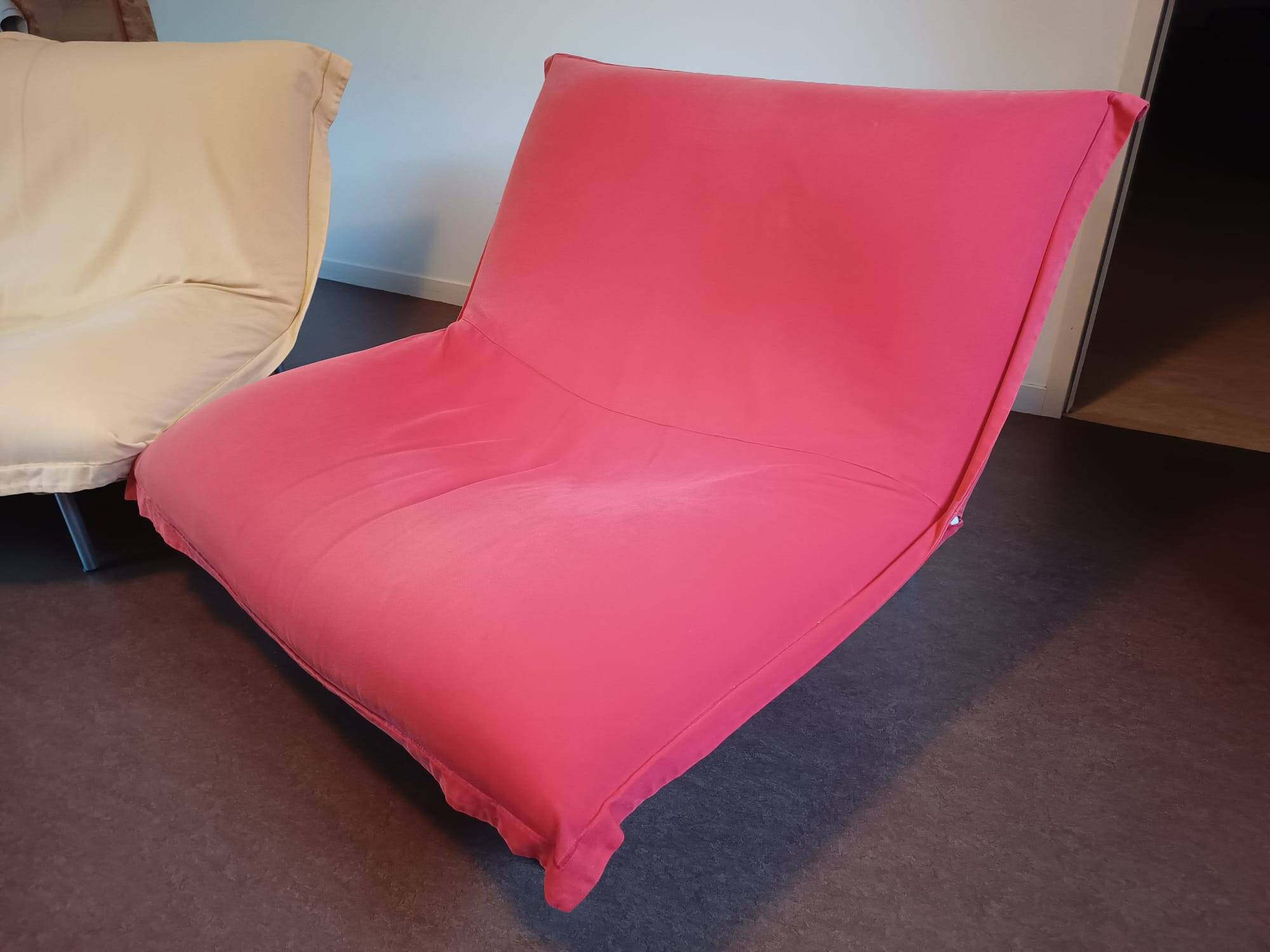 Cuddle Armchair Pascal Mourgue