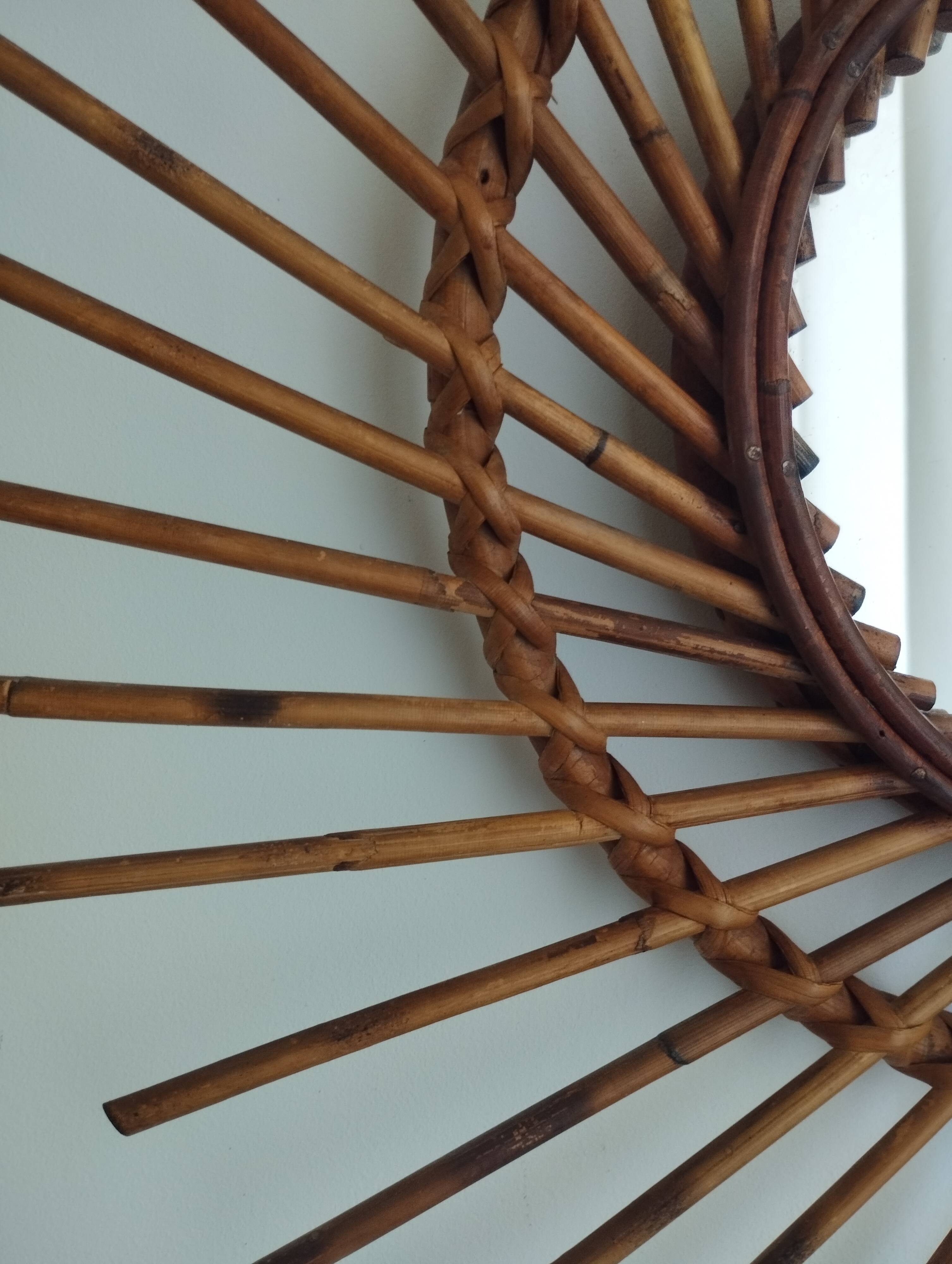 Large vintage bamboo and rattan sun mirror 53 cm in diameter