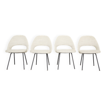 Nr 72 Conference Chairs by Eero Saarinen for Knoll, 1950s, Set of 4