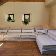 Mah Jong sofa by Roche Bobois in beige by Hans Hopfer, set of 7 modules.