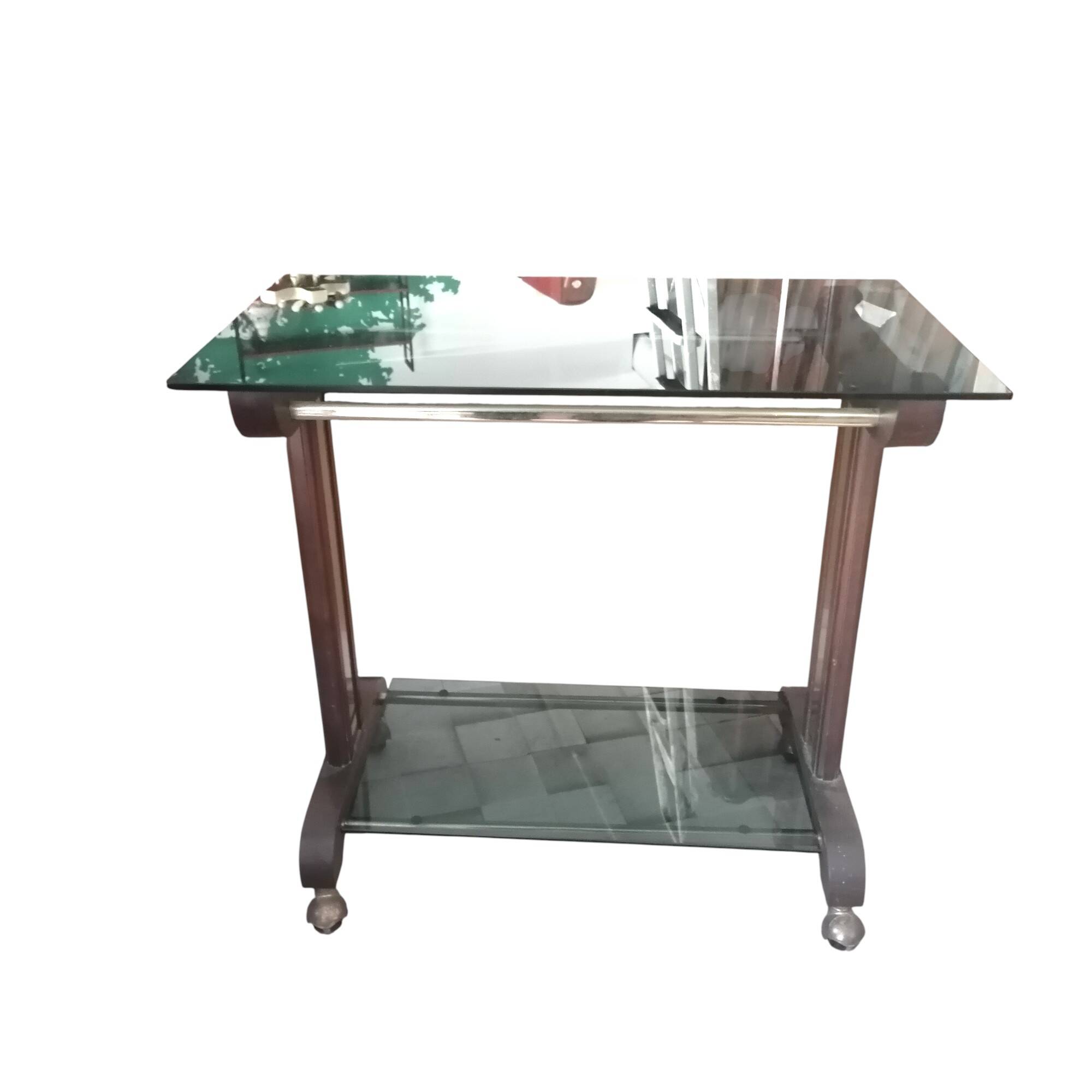 Carrello con ripiani fumé, anni '60