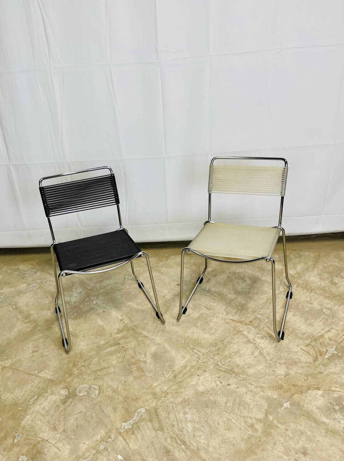 Pair of children's scoubidou chairs