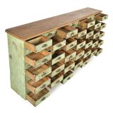 Ancien meuble d’atelier d’orfèvrerie à 63 tiroirs (111 x 212cm x 37cm)