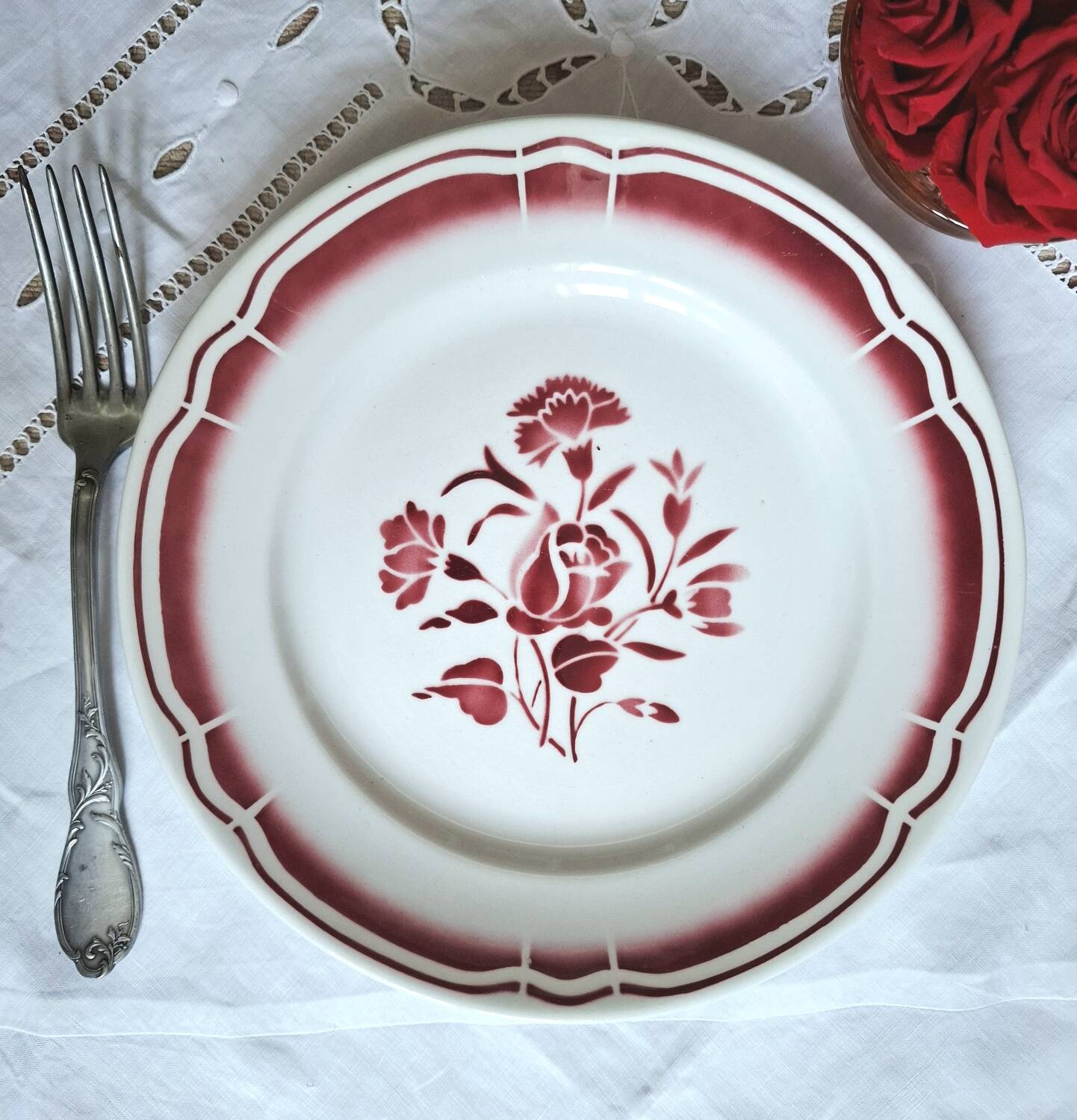 Mismatched antique flat plates in earthenware accompanied by a p