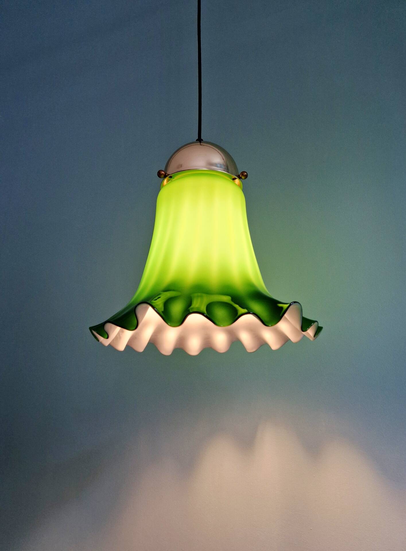 Suspension in green opaline with a scalloped edge, Peill & Putzler, 1970