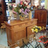 Old buffet